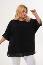 Sweterkowa tunika z cekinowymi detalami na rękawach i dole - obrazek 3