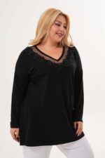 Sweterkowa bluzka z tiulem i aplikacją kwiatową - obrazek 6